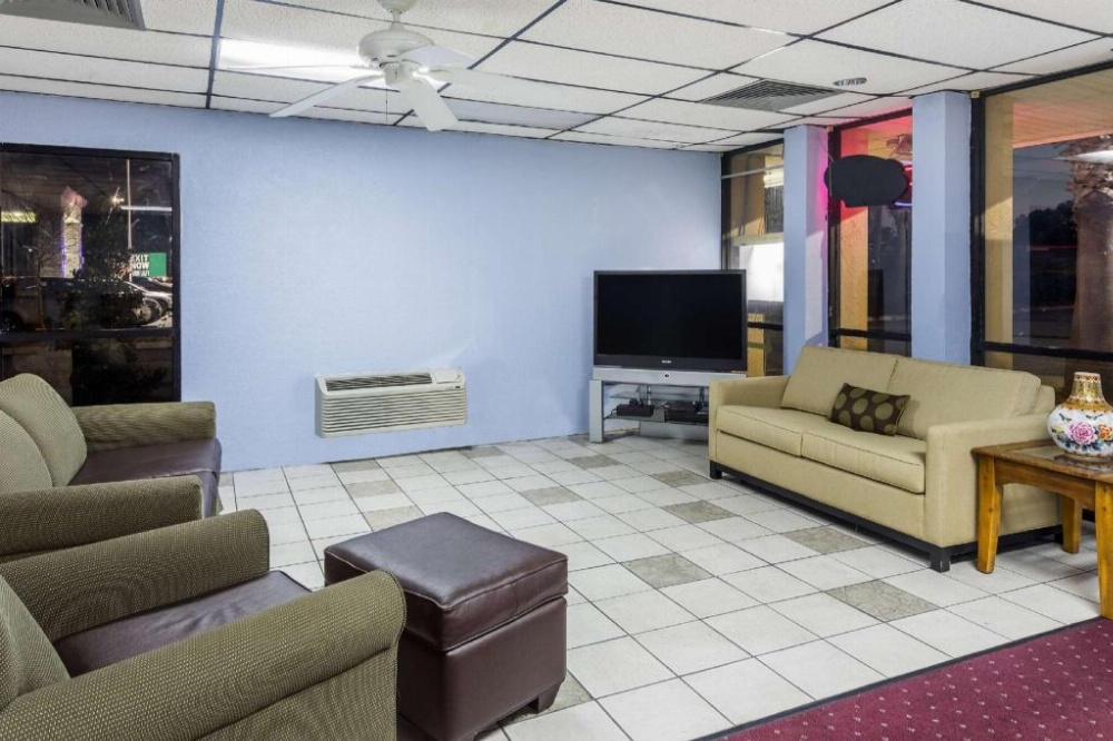 Travelodge by Wyndham Hardeeville Image 20